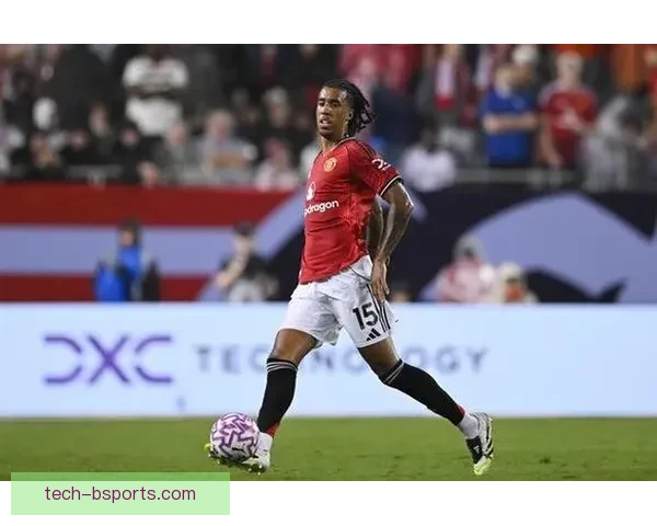 曼联正式宣布签下里尔中卫约罗 强化防线引人关注