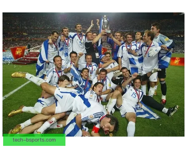 门迪利巴神奇执教奥林匹亚科斯问鼎欧协联书写希腊足球新传奇再启